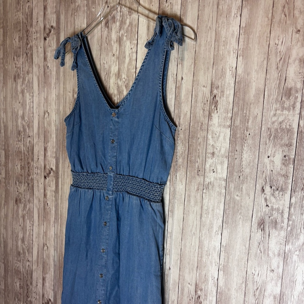 Olive + Oak Chambray Tie-Shoulder Midi Dress - Picture 3 of 8